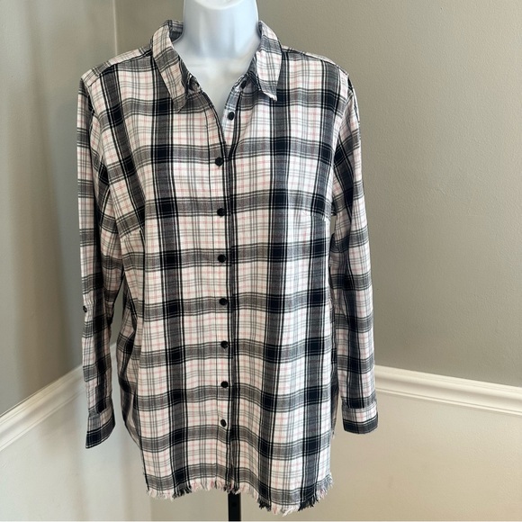 Joan Rivers Classics Collection Plaid Fringe Hem Shirt Size M Black White Red - Picture 1 of 13